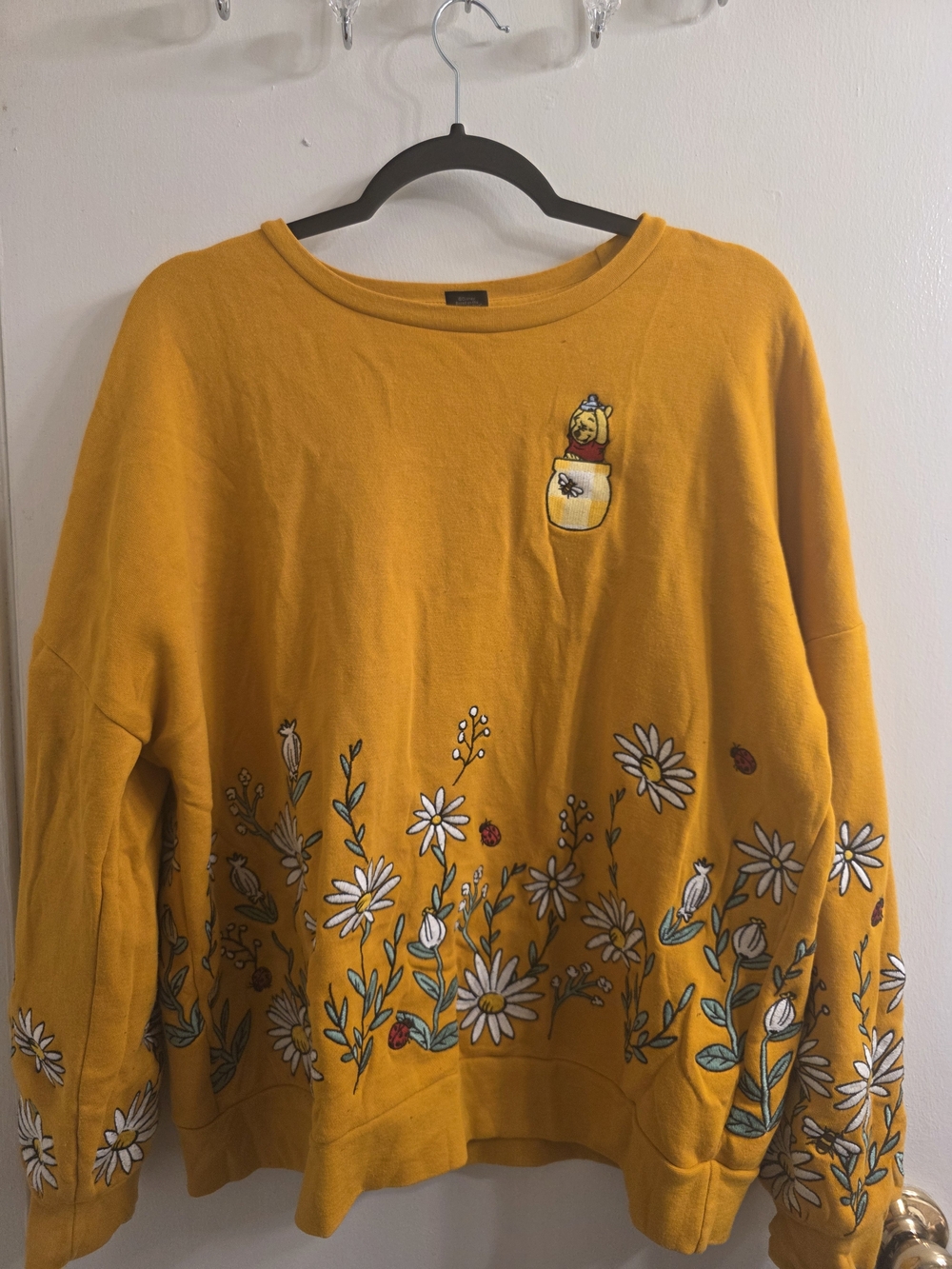 Disney Floral Pooh Sweatshirt in Orange Size Medium (Hot Topic)